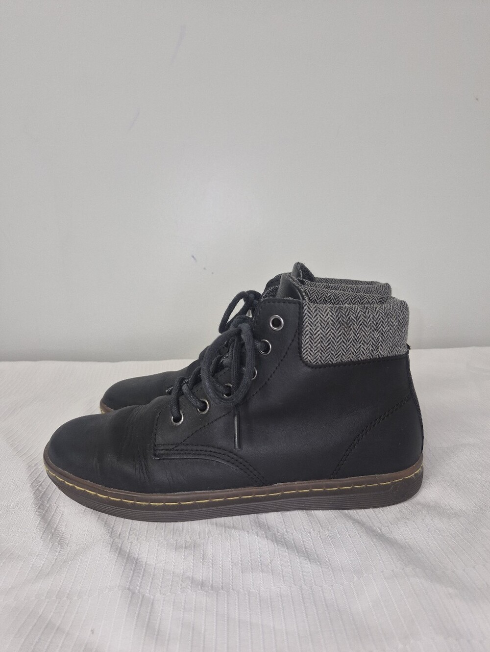 Dr. Martens Maelly Black Leather Boots sz 8
